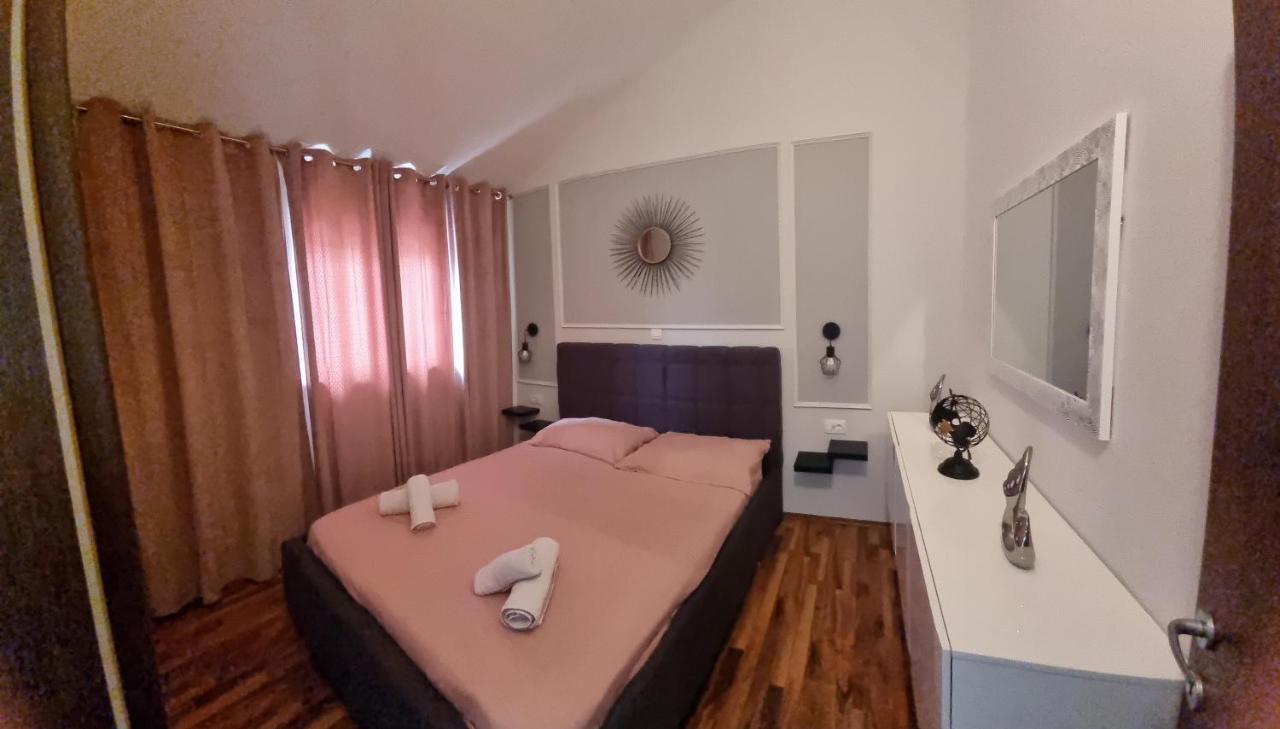 Holiday Home Gabi Rogoznica  Dış mekan fotoğraf